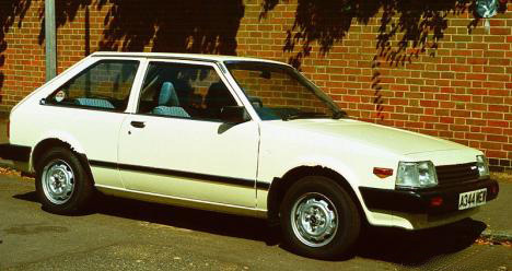 Изображение 323 II Hatchback (BD)